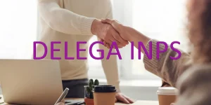 persone-che-si-stringono-la-mano-delega-cassetto-previdenziale